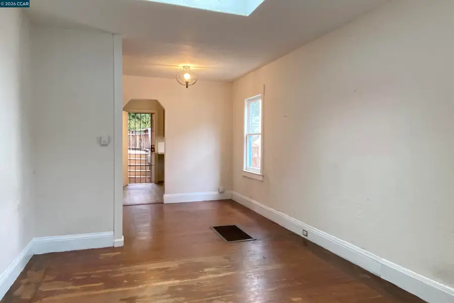 411 Kains Ave., Albany, CA 94706 - #2
