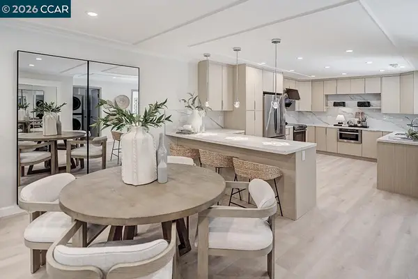 1140 Fairlawn Ct  #2, WALNUT CREEK, CA 94595