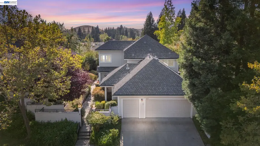 817 Redwood Dr, Danville, CA 94506 - #3