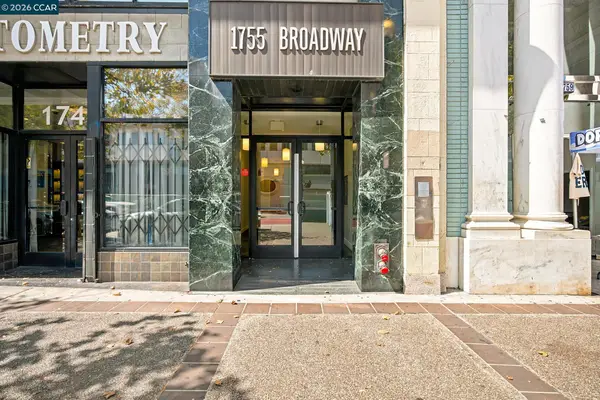 1755 Broadway  #23, OAKLAND, CA 94612