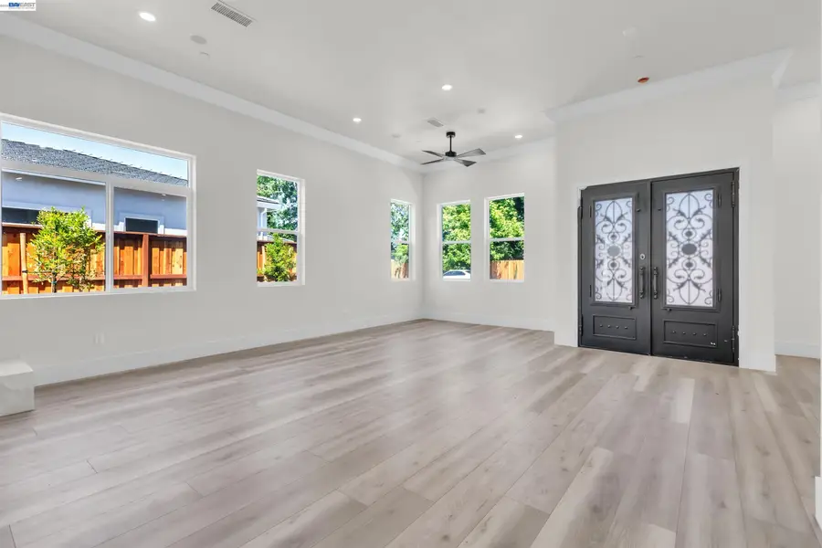 5210 Shirehills Lane, Carmichael, CA 95608 - #3