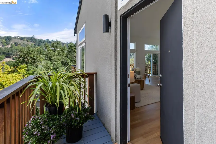 6872 Sherwick Dr, Berkeley, CA 94705 - #3