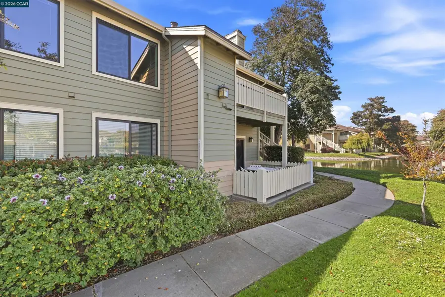 228 Lakeshore Court, Richmond, CA 94804 - #3