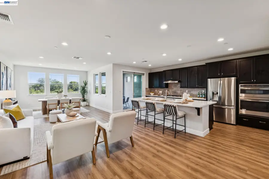 258 Benmore Dr, Hayward, CA 94542 - #3