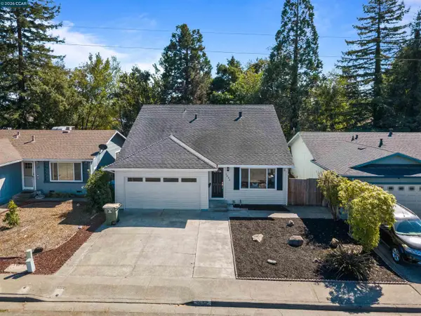 1898 Greeneich Ave, SANTA ROSA, CA 95401