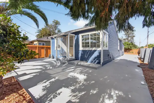 697 Nevada Street, OAKLAND, CA 94603