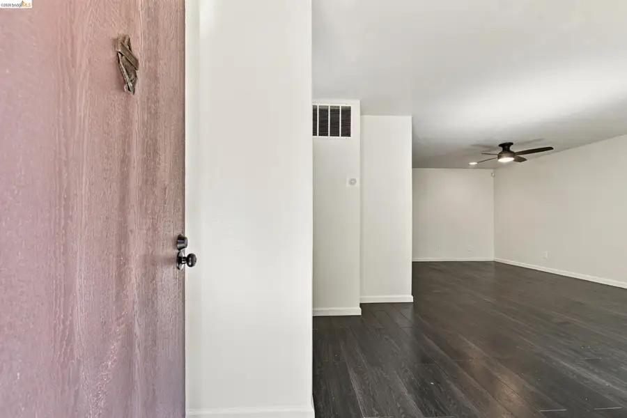 40 Parkview Ter, San Pablo, CA 94806 - #3