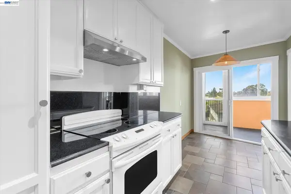 2137 Otis Dr  #305, ALAMEDA, CA 94501