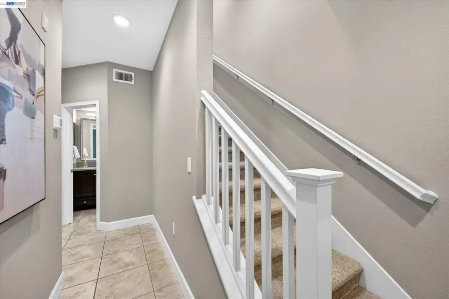 375 Basswood Cmn  #10, Livermore, CA 94551 - #2