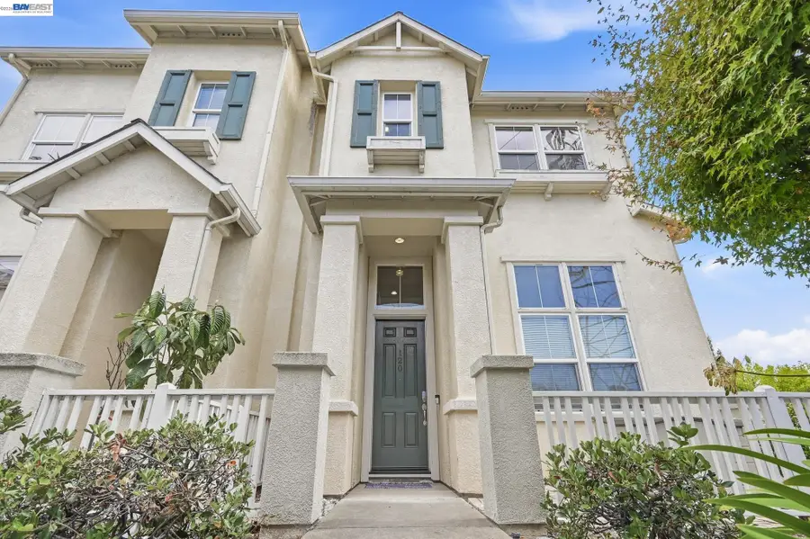 120 Summer Ln, Richmond, CA 94806 - #2