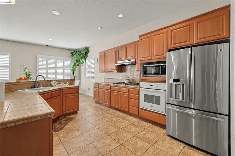 161 Monet Dr, Oakley, CA 94561 - #3