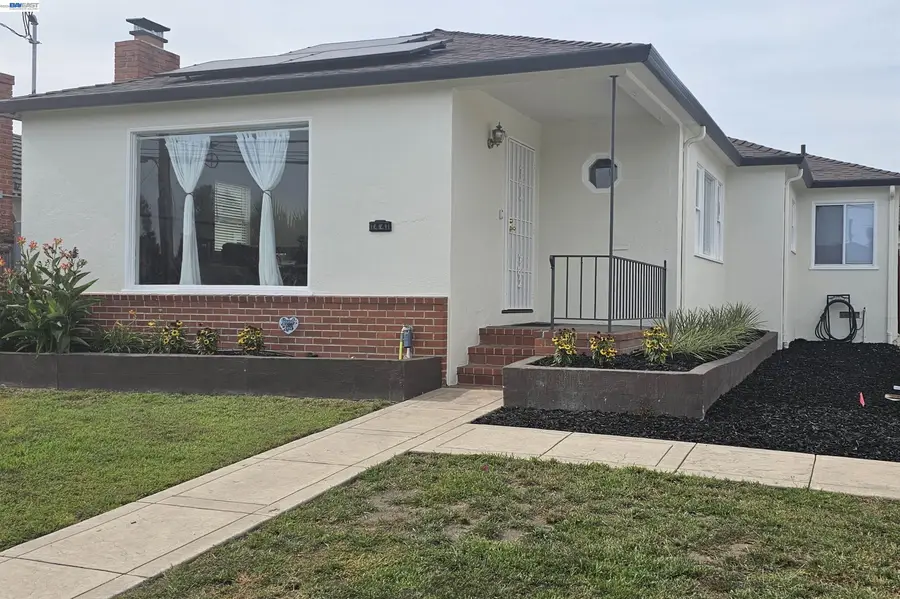 1441 170Th Ave, Ashland, CA 94541 - #2
