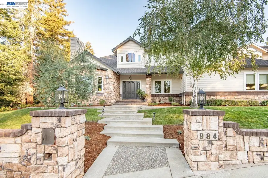 984 Gray Fox Cir, Pleasanton, CA 94566 - #2