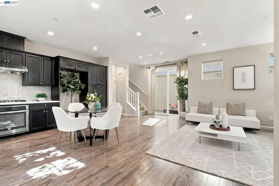 1519 Sylvia St, Hayward, CA 94545 - #3
