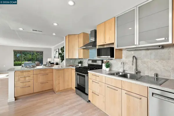 2116 Pine Knoll Dr  #7, WALNUT CREEK, CA 94595
