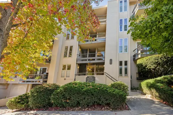 645 Chetwood  #208, OAKLAND, CA 94610