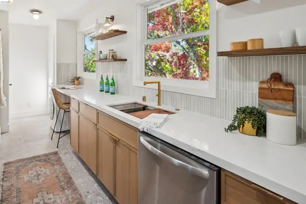 323 63RD STREET  #C, OAKLAND, CA 94618