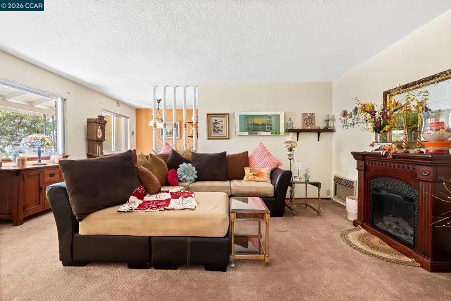 2383 Mountain View Dr, Concord, CA 94520 - #3