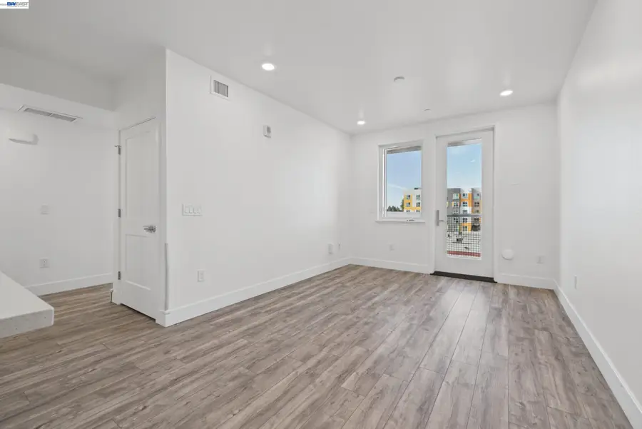 42111 Osgood Rd  #414, Fremont, CA 94539 - #2