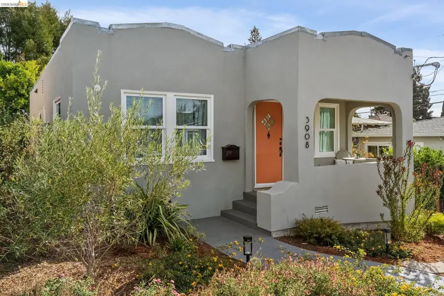 3908 Patterson Ave, Oakland, CA 94619 - #2