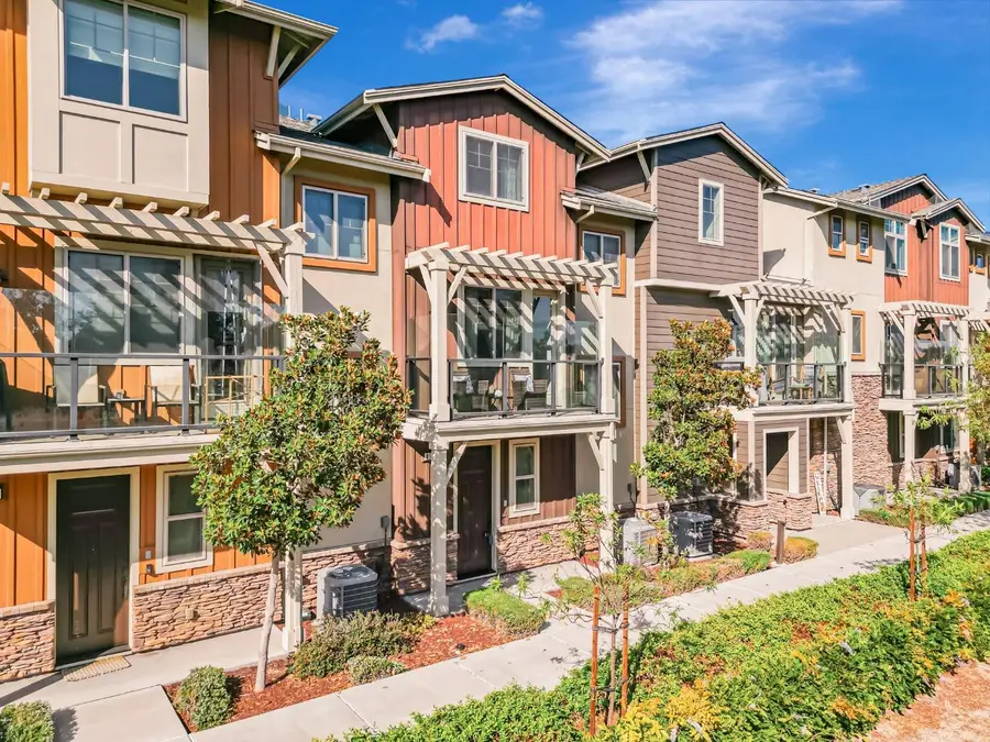 897 Tranquility Circle  #12, Livermore, CA 94551 - Image #3