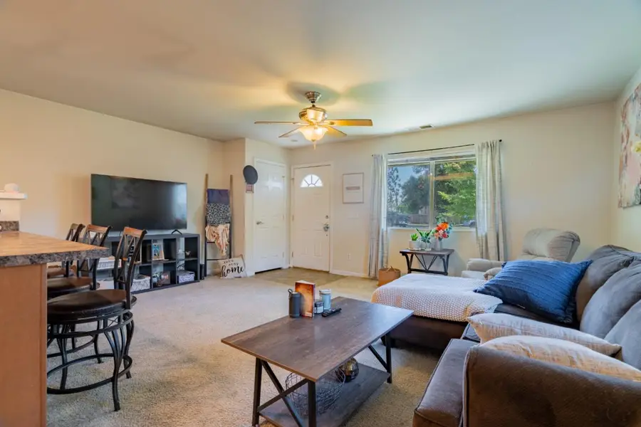 151-153 Shasta Street, Willows, CA 95988 - #2