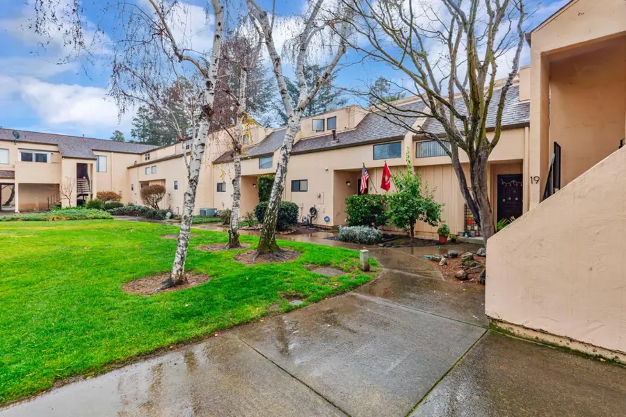 8170 Westwood Drive  #22, Gilroy, CA 95020 - Image #3