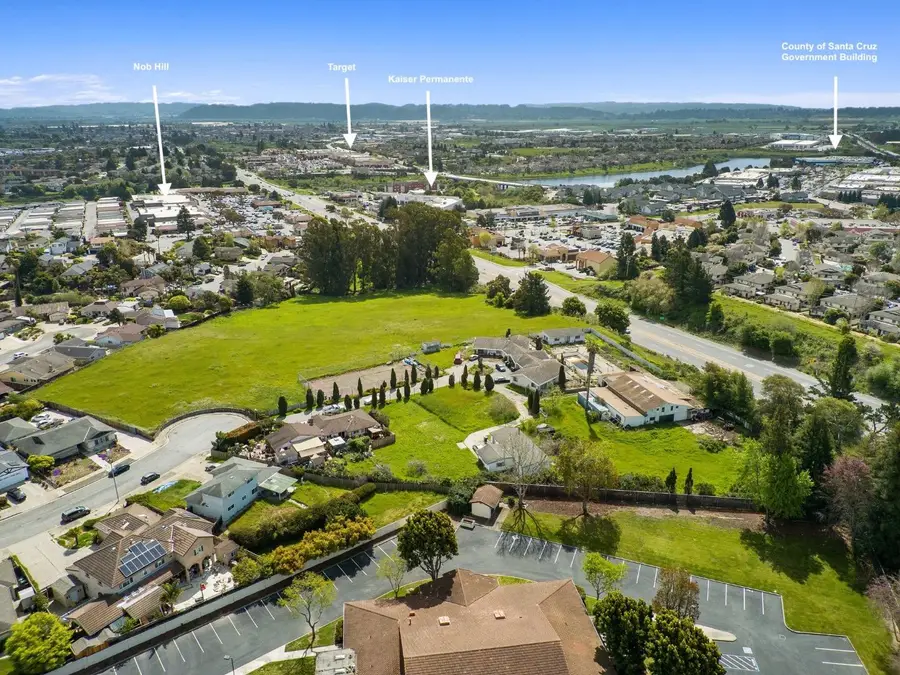 40 Eileen Street, Watsonville, CA 95076 - #2