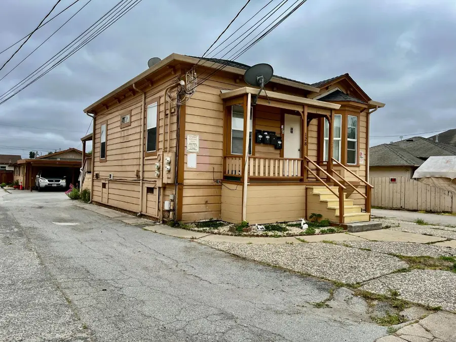 128 Maple Avenue, Watsonville, CA 95076 - #2