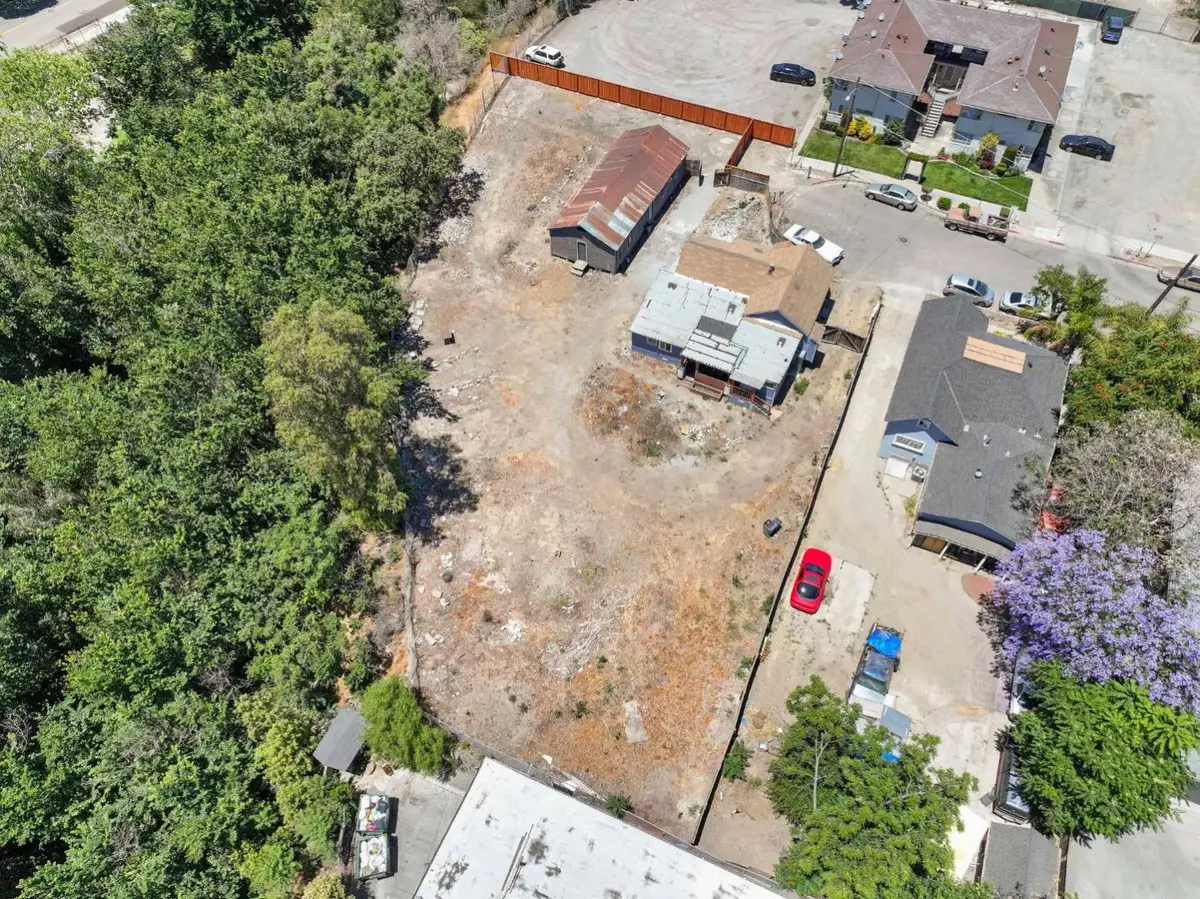 850 Calhoun Street, San Jose, CA 95116 - #1