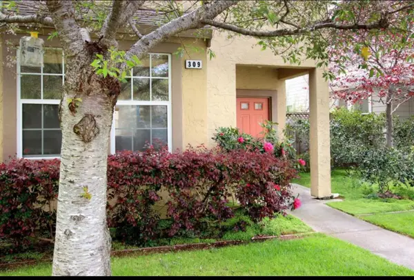 309 Village Circle, SANTA CRUZ, CA 95060