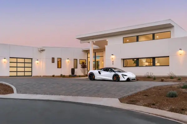 45 Calaveras Court, Hillsborough, CA 94010