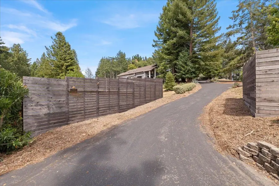 23435 Summit Road, Los Gatos, CA 95033 - Image #2