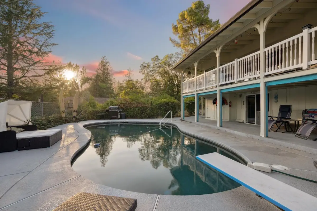 13289 Moccasin Lane, Shasta Lake, CA 96019 - Image #1