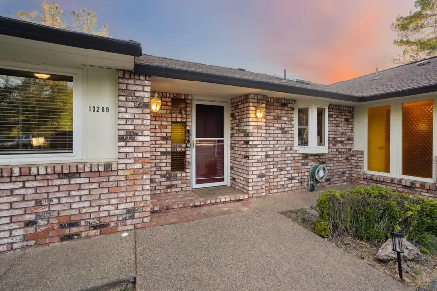 13289 Moccasin Lane, Shasta Lake, CA 96019 - Image #2