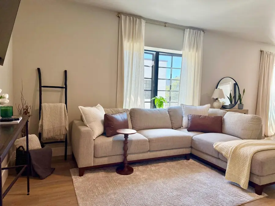 400 San Benito St  #202, Hollister, CA 95023 - Image #2