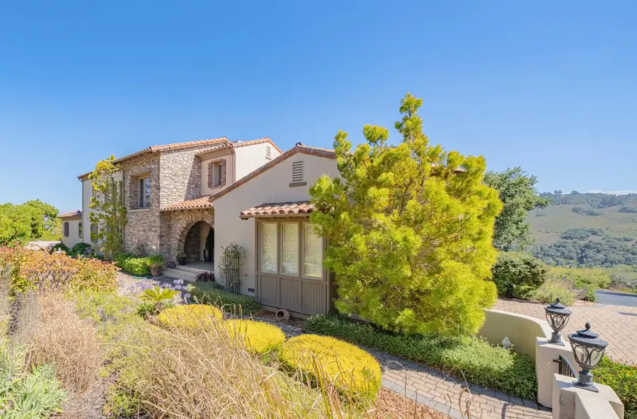 407 Mirador Court, Monterey, CA 93940 - Image #2