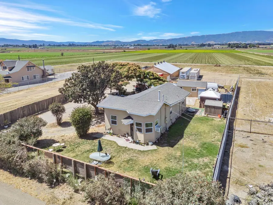 2712 Ferguson Road, Gilroy, CA 95020 - Image #3