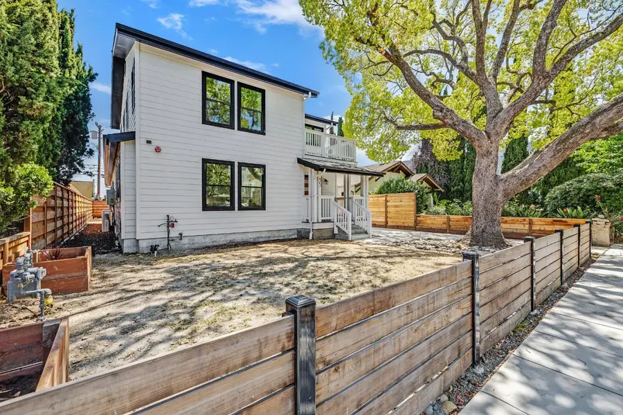 35 Arch Street, Redwood City, CA 94062 - Image #3