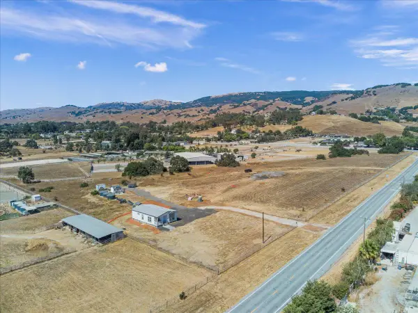 2055 Rucker Avenue, GILROY, CA 95020