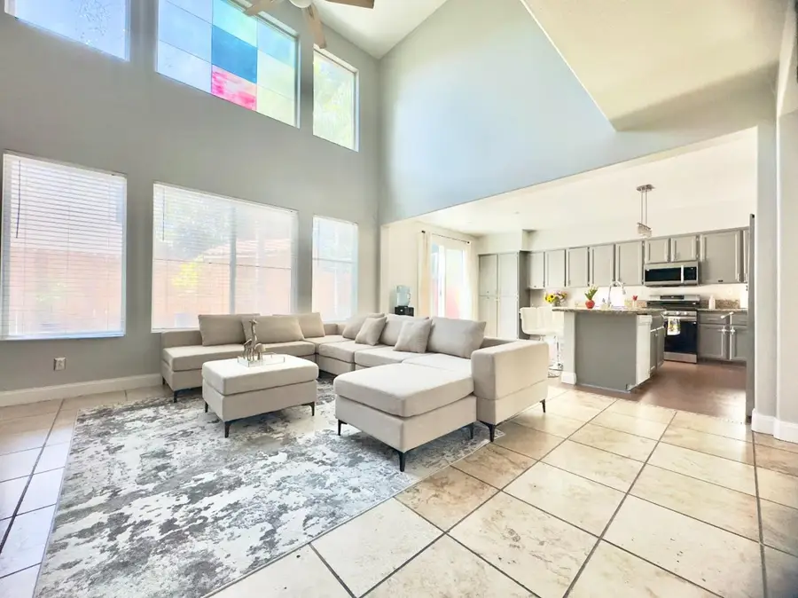 9562 Park Drive, Elk Grove, CA 95624 - Image #3