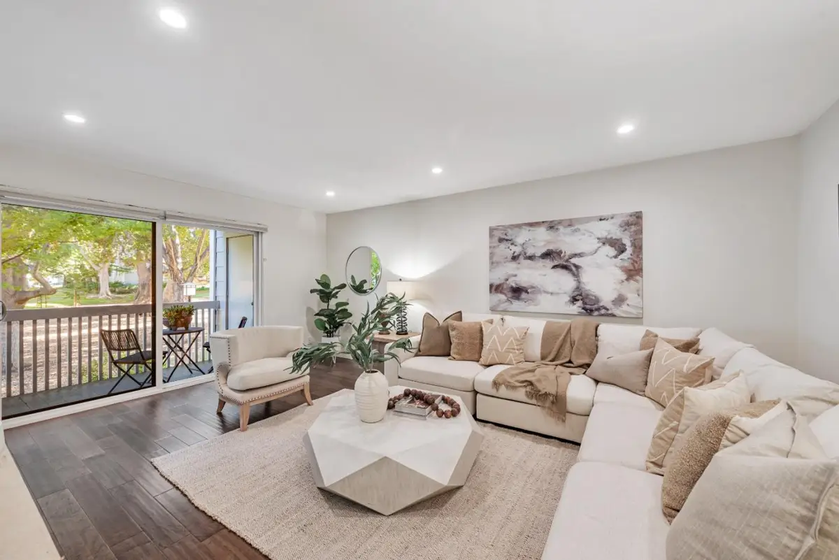 938 Clark Avenue  #47, Mountain View, CA 94040 - Image #1