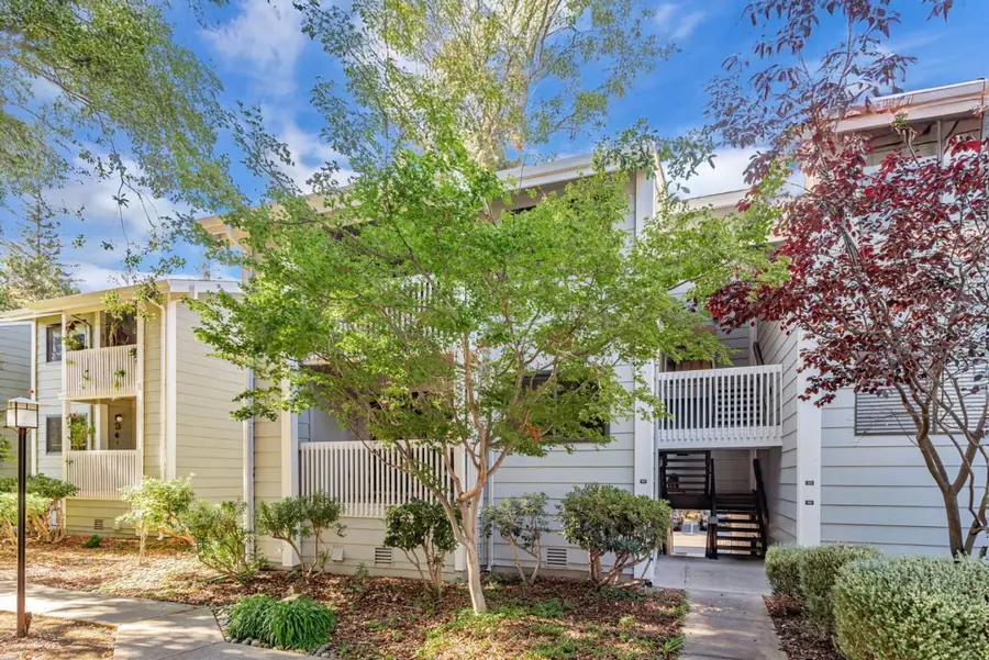 938 Clark Avenue  #47, Mountain View, CA 94040 - Image #3