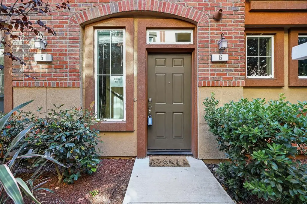 1036 Onofrio Lane  #6, San Jose, CA 95131 - Image #1