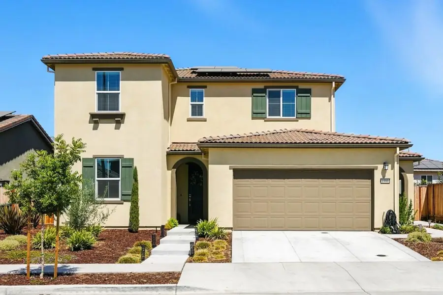 1900 Lotus Court, Hollister, CA 95023 - Image #3