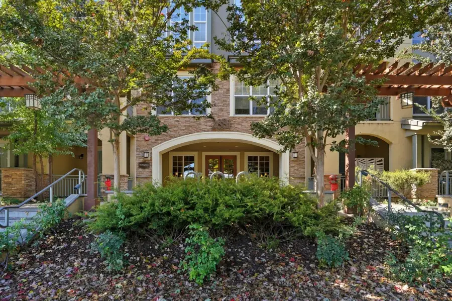 2881 Meridian Avenue  #217, San Jose, CA 95124 - Image #2