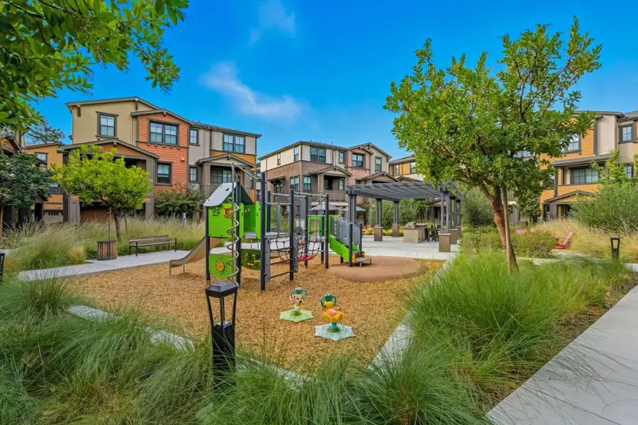 347 Rengstorff Avenue, Mountain View, CA 94043 - Image #3