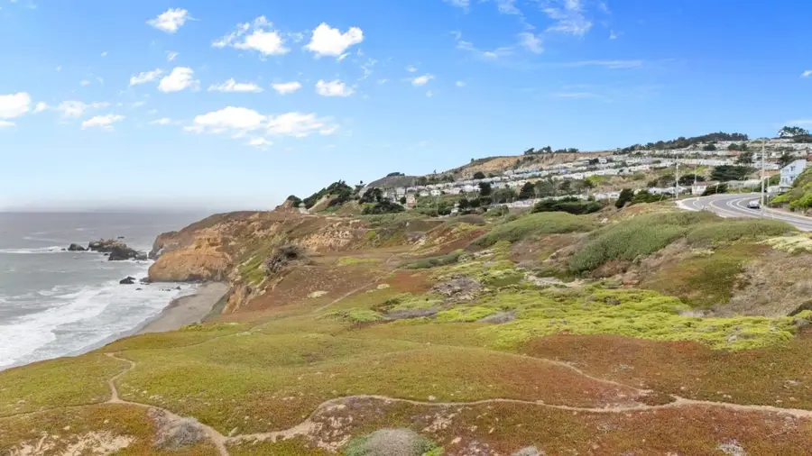 4000 Palmetto Avenue, Pacifica, CA 94044 - #3