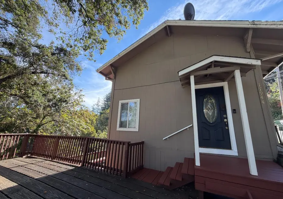 17944 Madrone Drive, Los Gatos, CA 95033 - Image #2