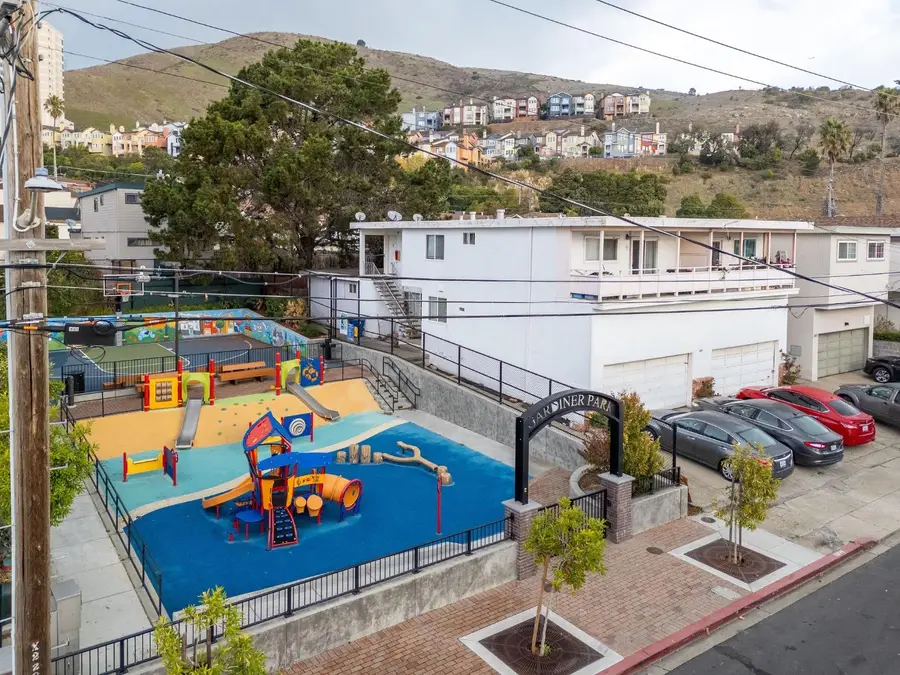 141 Gardiner Avenue, South San Francisco, CA 94080 - #3